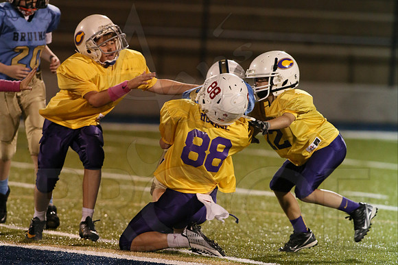 Catholic @ Pulaski Academy (Peewee) 10-14-2014 (©Justin Manning) JWM_0158