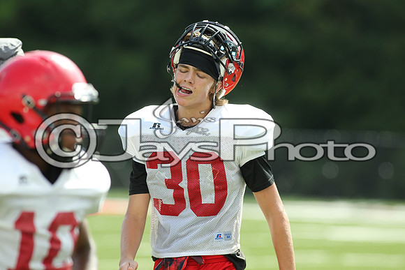 Harmony Grove Football Practice 8-10-17_JWM00154