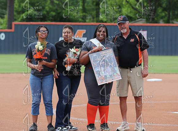 Estem @ Malvern (SENIOR NIGHT) 5-5-25_JWM_0107