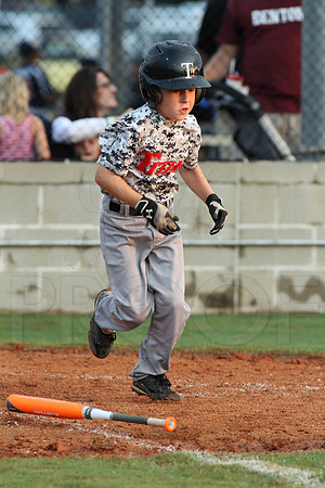 Benton vs. Madison County 8 year olds (Pastiche magazine) 7-18-2014 (©Justin Manning) JWM_050