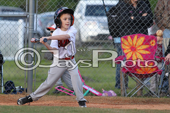 Bomb Squad vs Tigers 6-7 year old (Pitching Machine) 4-27-2015 (©Justin Manning) JWM_0037