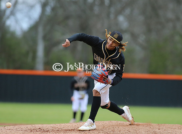 Dequeen @ Malvern baseball 3-18-22_JWM_0129