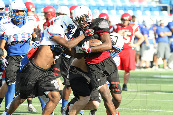 War Memorial 7 on 7 football 7-29-2014 (©Justin Manning) JWM_028