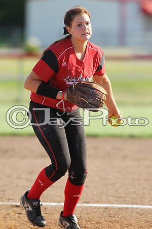 Bauxite @ Harmony Grove softball 4-21-2015 (©Justin Manning) JWM_0284