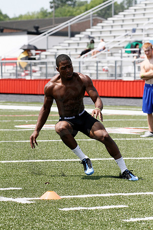 ArkansasVarsity Combine 5-26-12(Justin Manning)057