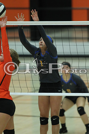 Sheridan @ Malvern Volleyball 9-11-17_JWM00100