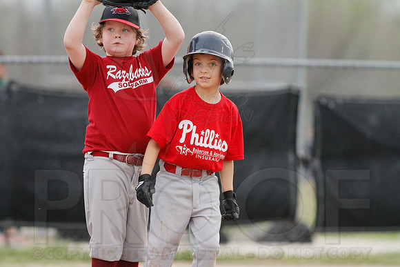 Phillies vs. Razorbacks 5-6 year old baseball 4-3-2014 (© Justin Manning) JWM_0158