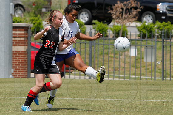 4A State Soccer Finals Maumelle vs. Valley View 5-24-2014 (© Justin Manning) JWM_0118