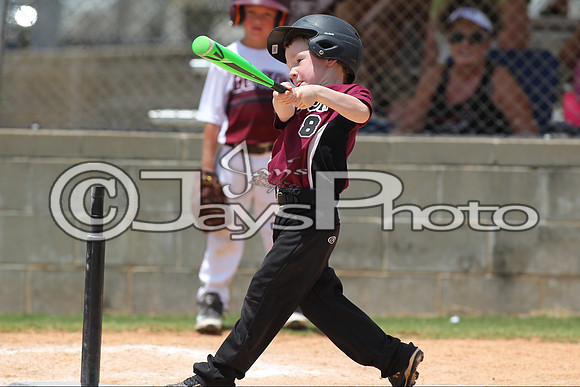 Benton (Cobb) vs. Benton (Jackson) Cal Ripken t-ball All-Stars 7-11-2015 (©Justin Manning) JWM_0039