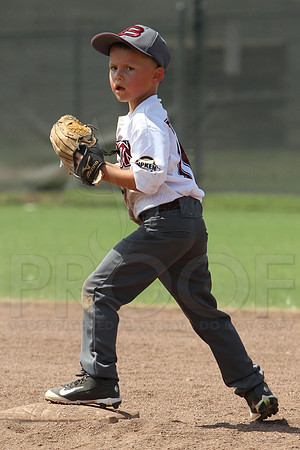 Benton vs. Mountain Home 5-6 year old All Stars 7-12-2014 (©Justin Manning) JWM_089