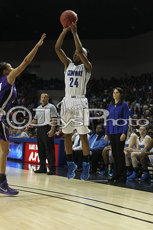 Conway vs. Fayetteville 7A Girls State Finals 3-14-2015 (©Justin Manning) JWM_274