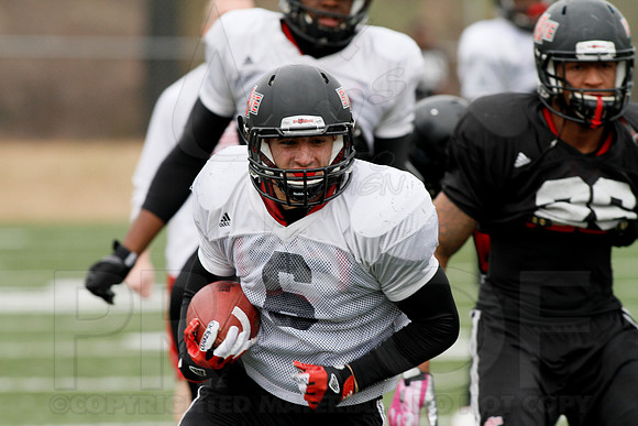 Arkansas State GoDaddy Bowl Practice 1-2-14 (©Justin Manning) JWM_0024