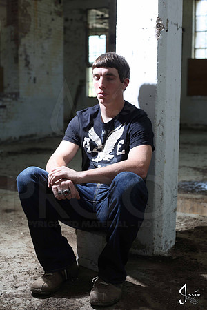 Collin & Makayla Senior pics 4-14-13 (© Justin Manning) JWM0181
