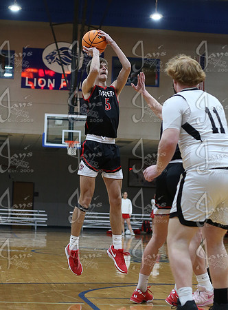 Dover vs. Glen Rose (AAA 3A-5 District First Round) 2-17-25_JWM_0388