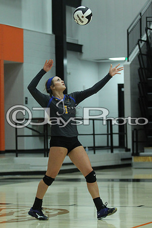Sheridan @ Malvern Volleyball 9-11-17_JWM00343