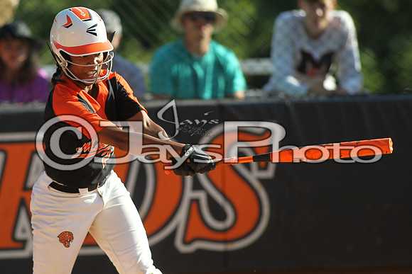 Benton-Harmony Grove @ Malvern 4-25-17_JWM00288