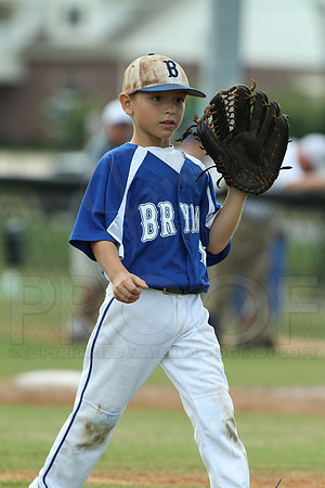 Benton-Midkiff vs. Bryant-Griffin 8 year old (Cal Ripken) 7-20-2014 (©Justin Manning) JWM_026