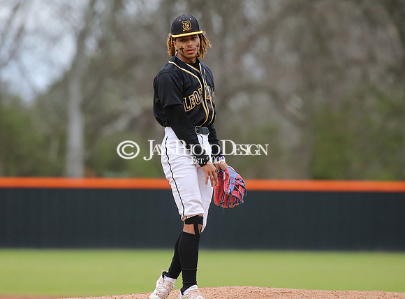 Dequeen @ Malvern baseball 3-18-22_JWM_0115