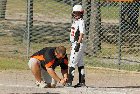 Ouachita @ Malvern Softball 5-6-2014 (© Justin Manning) JWM_0129