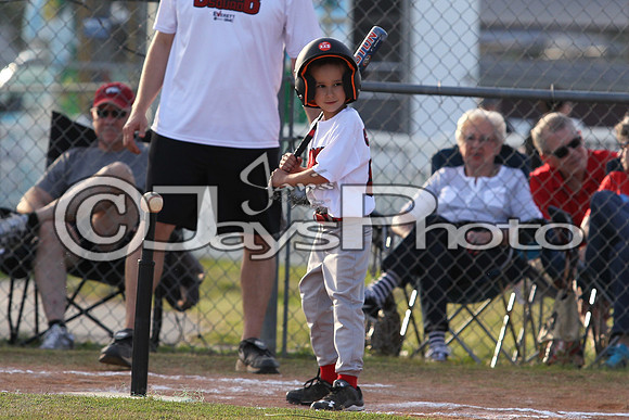 Bomb Squad vs. Cardinals 6-7 year old (Pitching Machine) 5-5-2015 (©Justin Manning) JWM_0046
