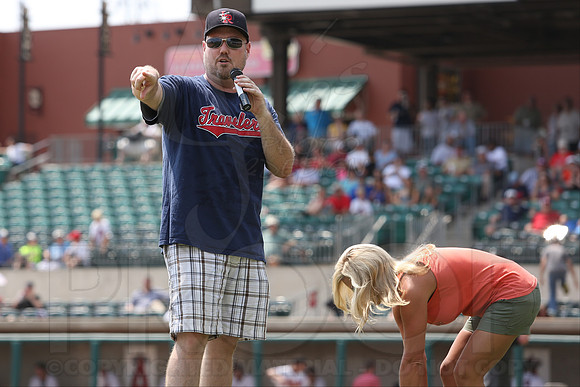 Northwest Arkansas Naturals @ Arkansas Travelers 9-2-13 (© Justin Manning) JWM0130