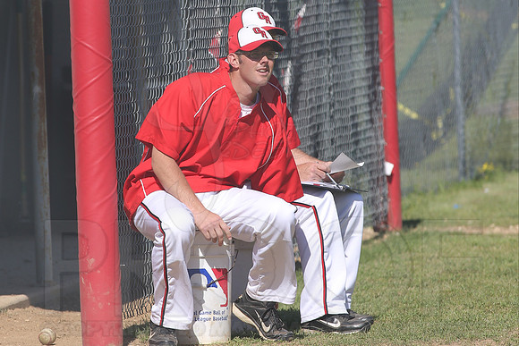Poyen @ Glen Rose baseball 4-22-13 (©Justin Manning) JWM0015