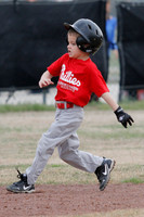 Phillies vs. Razorbacks 5-6 year old baseball 4-3-2014 (© Justin Manning) JWM_0006