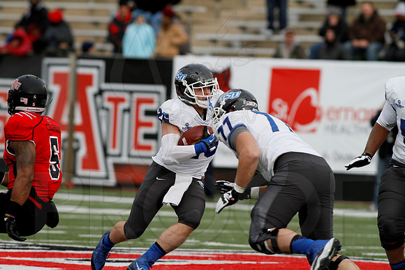 Georgia State @ Arkansas State 11-23-13 (©Justin Manning) JWM_0199