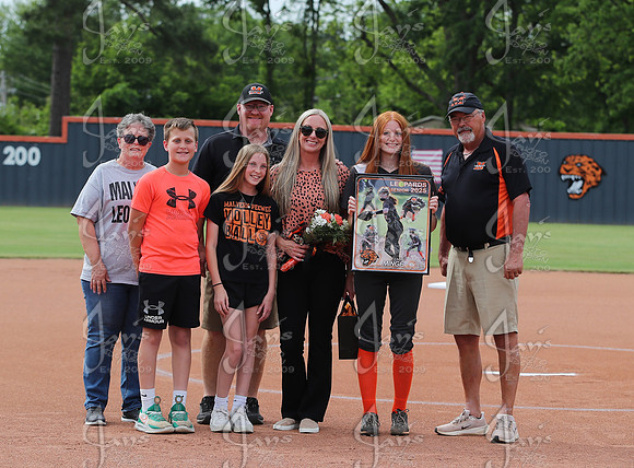 Estem @ Malvern (SENIOR NIGHT) 5-5-25_JWM_0094