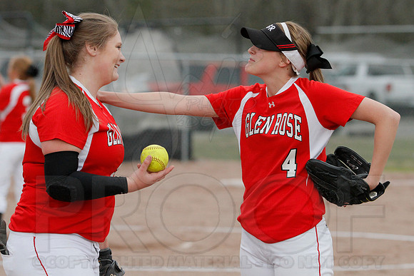 Harmony Grove @ Glen Rose softball 3-31-2014 (© Justin Manning) JWM_0134