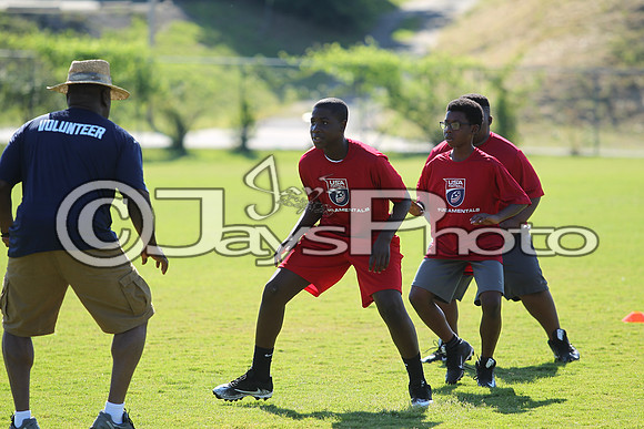 Tyrell Johnson Football Camp 6-10-17_JWM00187