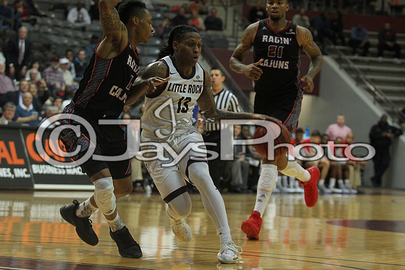 Louisiana Lafayette @ Arkansas-Little Rock Men's Basketball 1-7-2016 (©Justin Manning) JWM_0488