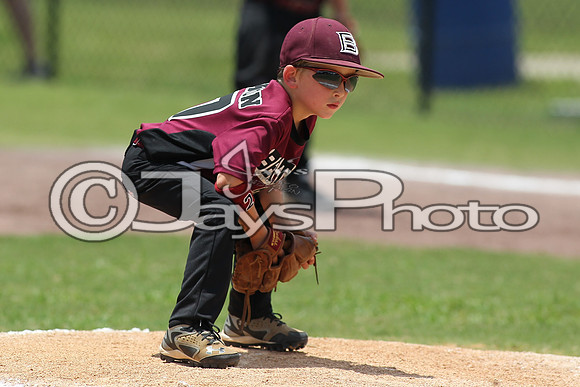 Benton (Cobb) vs. Benton (Jackson) Cal Ripken t-ball All-Stars 7-11-2015 (©Justin Manning) JWM_0044