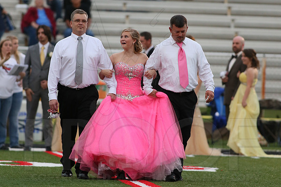 Bismarck @ Glen Roe (Homecoming) (Day Ceremony) 10-10-2014 (©Justin Manning) JWM_0086