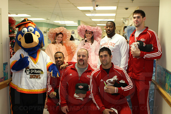 ASU Childrens hospital visit 1-3-13 (Justin Manning)0013