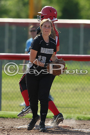 Bauxite @ Harmony Grove softball 4-21-2015 (©Justin Manning) JWM_0248