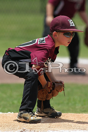Benton (Cobb) vs. Benton (Jackson) Cal Ripken t-ball All-Stars 7-11-2015 (©Justin Manning) JWM_0045