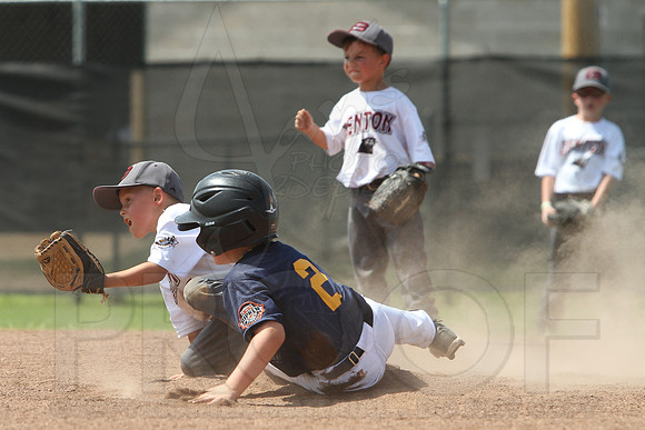 Benton vs. Mountain Home 5-6 year old All Stars 7-12-2014 (©Justin Manning) JWM_106