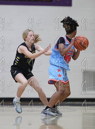 Evolution vs. Prolific Elite (AAU High School Girls Basketball) 4-26-25_JWM_0433
