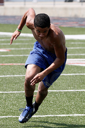 ArkansasVarsity Combine 5-26-12(Justin Manning)076