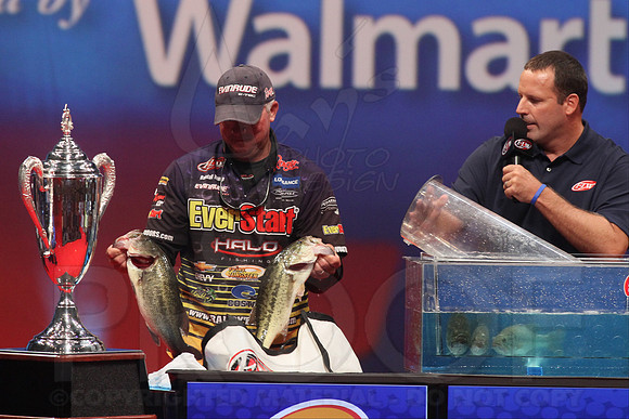 FLW Forrest Wood Cup Day final day 8-18-13 (© Justin Manning) JWM0390
