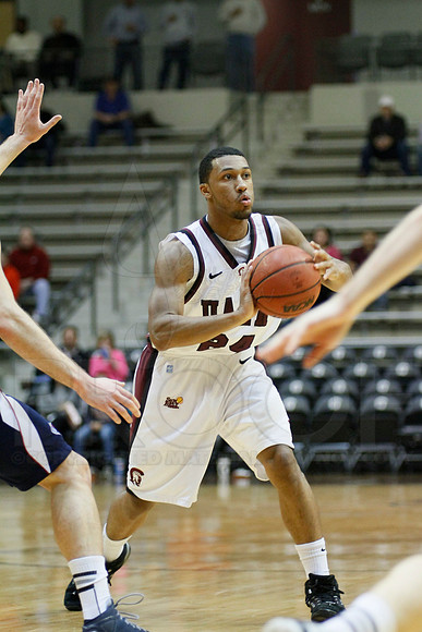 FAU @ UALR 1-24-13 (Justin Manning)0065