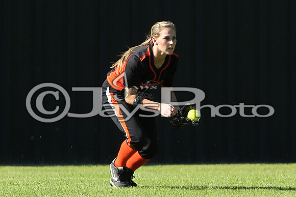 Nashville @ Malvern Softball 4-20-2015 (©Justin Manning) JWM_0166