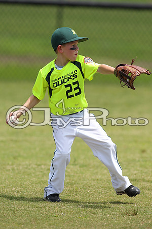 Benton vs. Harrison Cal Ripken t-ball All-Stars 7-10-2015 (©Justin Manning) JWM_0022