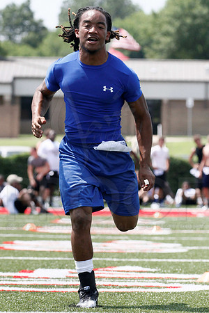 ArkansasVarsity Combine 5-26-12(Justin Manning)138
