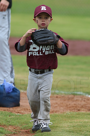 Bryant Fall Ball 9-13-2014 (©Justin Manning) JWM_056