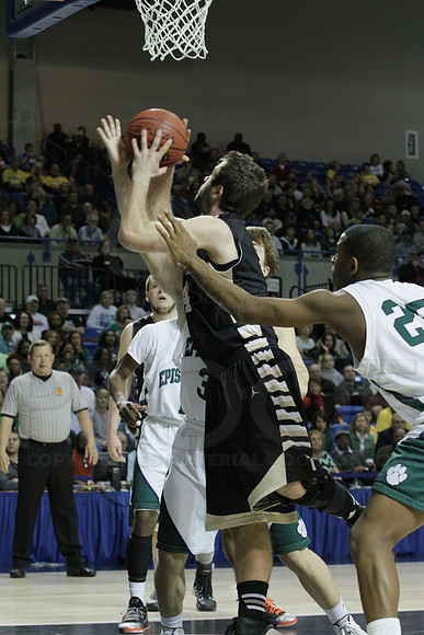 Episcopal Collegiate vs. Charleston 3A Boys State Finals 3-15-2014 (© Justin Manning) JWM_0057