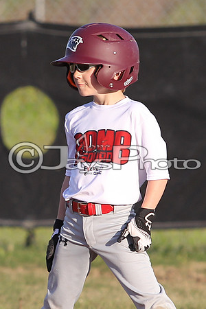 Bomb Squad vs Tigers 6-7 year old (Pitching Machine) 4-27-2015 (©Justin Manning) JWM_0200