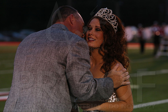 Bismarck @ Glen Roe (Homecoming) (Day Ceremony) 10-10-2014 (©Justin Manning) JWM_0188