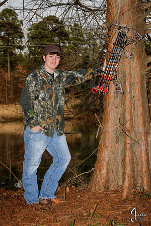 Austin Hicks senior pictures 12-29-13 (�Justin Manning) (�Justin Manning) (�Justin Manning) JWM_0094